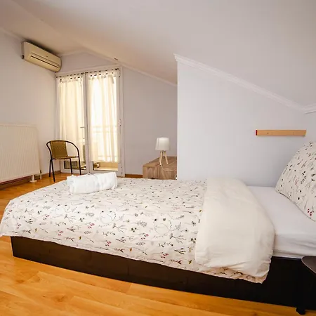 Iris Apartamento Paralía